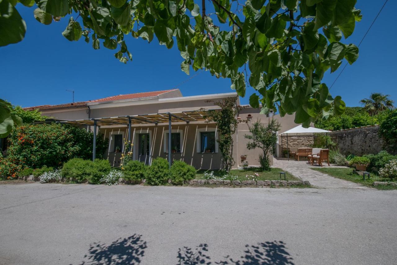 B&B Casa Franco Paestum Exterior foto